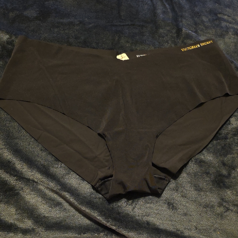 Victoria's Secret Black Seamless Shorts